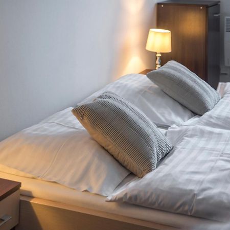 Classic Apartmany Trinec Exteriör bild